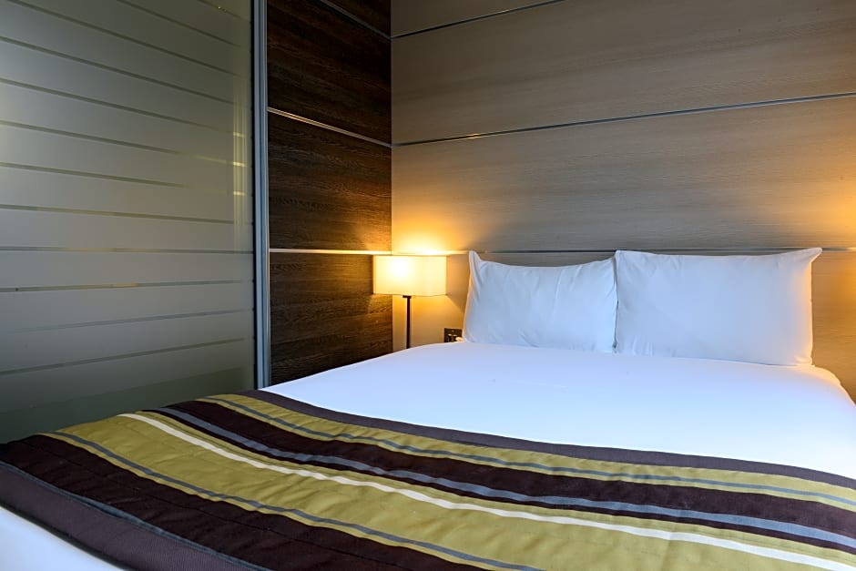 Photo 1 of 1 of Superior 2 Beds
