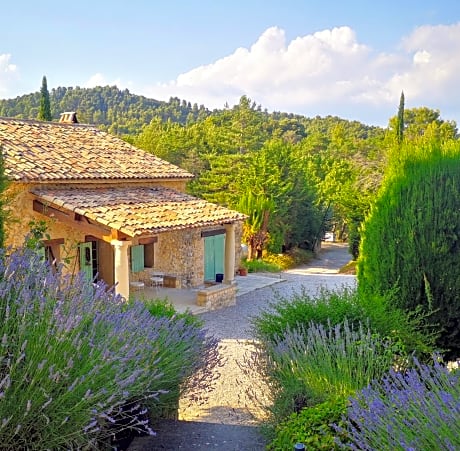 Le Jas des Cannebieres