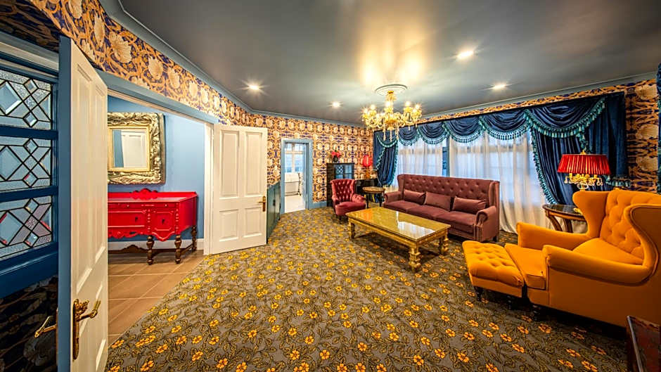Prince's Gate Hotel