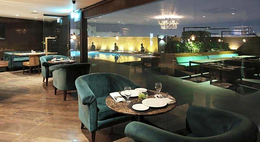 Four Points by Sheraton Lahore