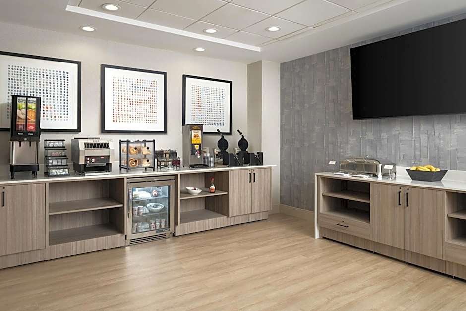 Hyatt Select Richmond/Chester