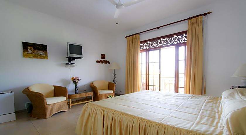 Waterside Bentota Hotel