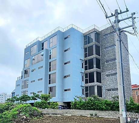 Hamdeok Changkyung Village