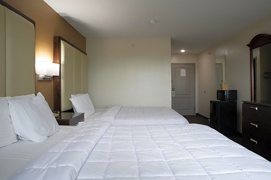 BlissPoint Inn & Suites Marion