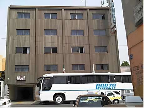Hotel Dos Naciones