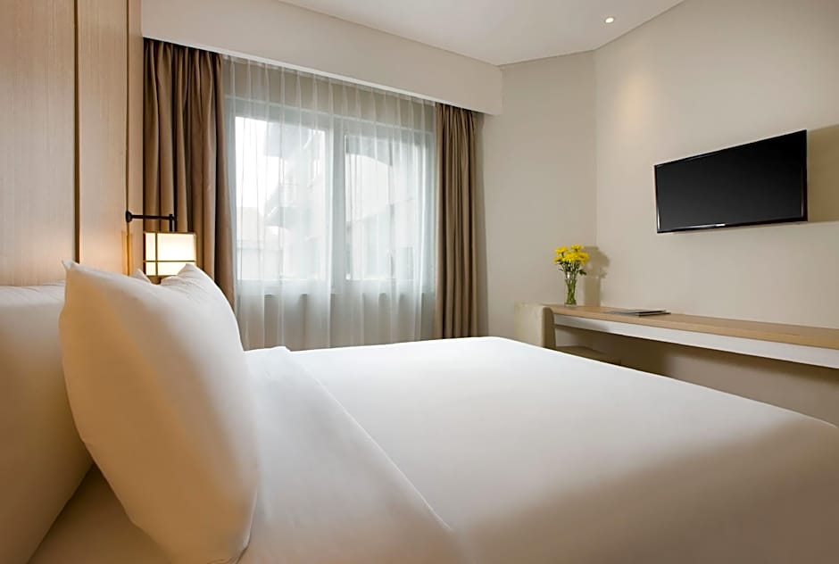 Hotel Santika Mega City - Bekasi