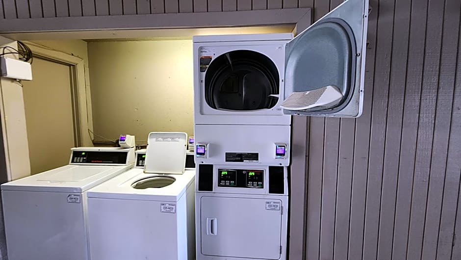 La Quinta Inn & Suites by Wyndham Clute Lake Jackson