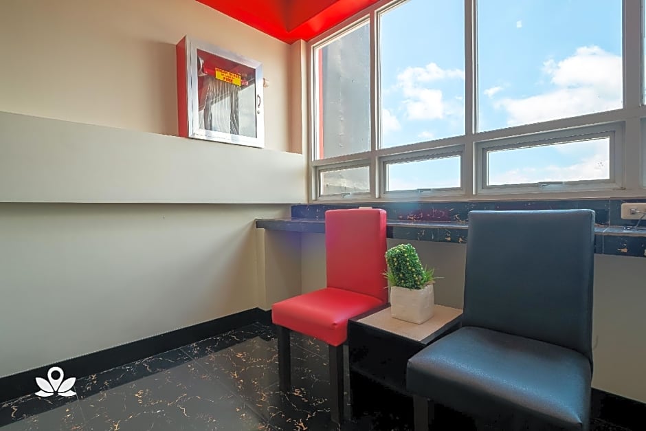 ZEN Rooms Universal Suite Bed and Breakfast