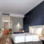 Holiday Inn Express Qingdao Jinshui By IHG