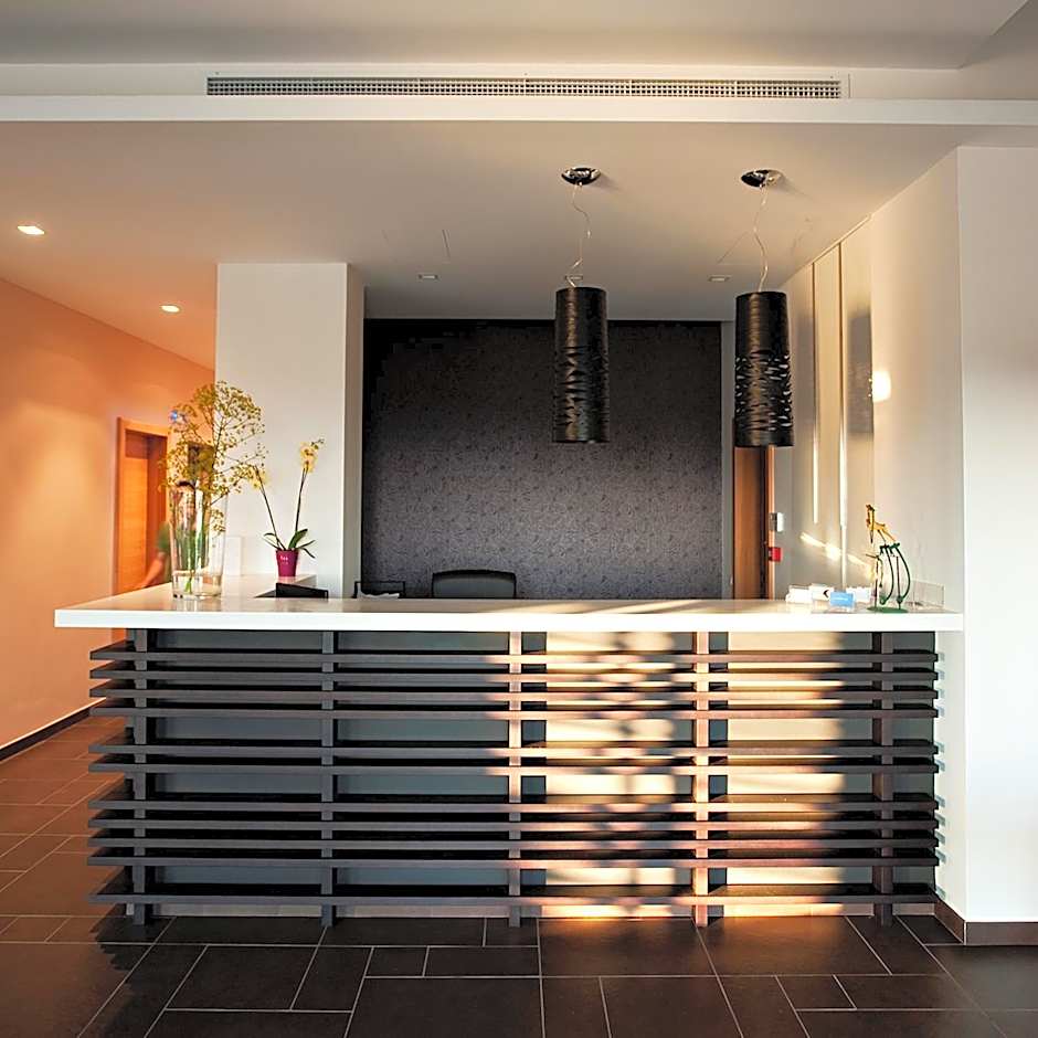 Orizontes View Hotel