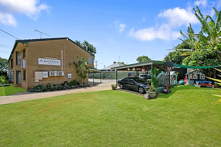 A Raceview Motor Inn