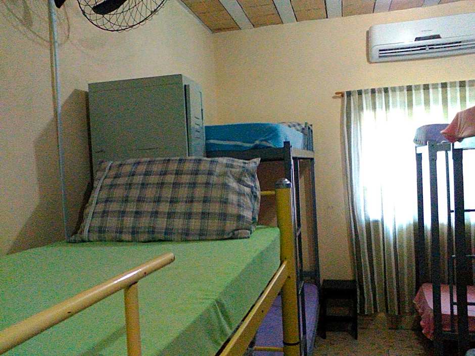 Casa da Cacaia e do Henrique