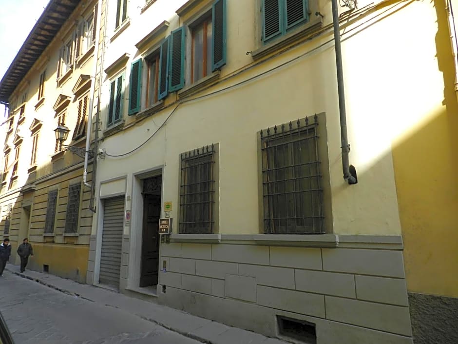 Hotel Monica