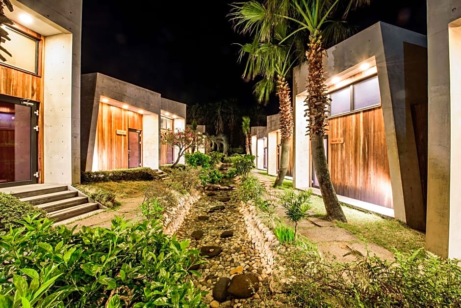 Visbyjeju&palmvillage