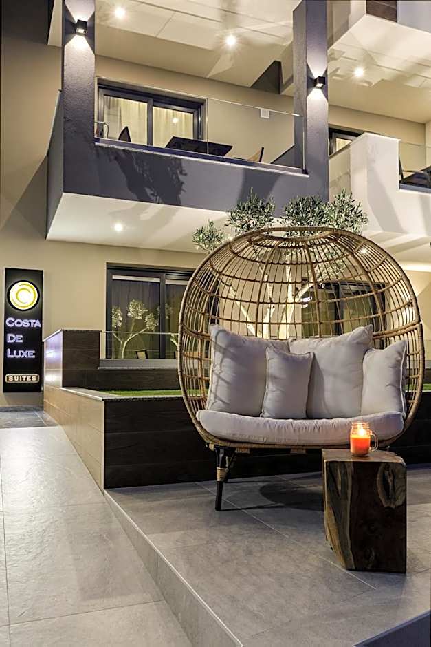 Costa De Luxe Suites