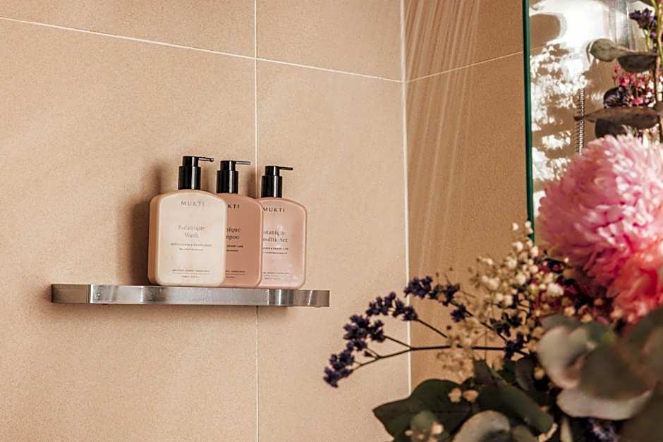 Narrows Escape Rainforest Retreat