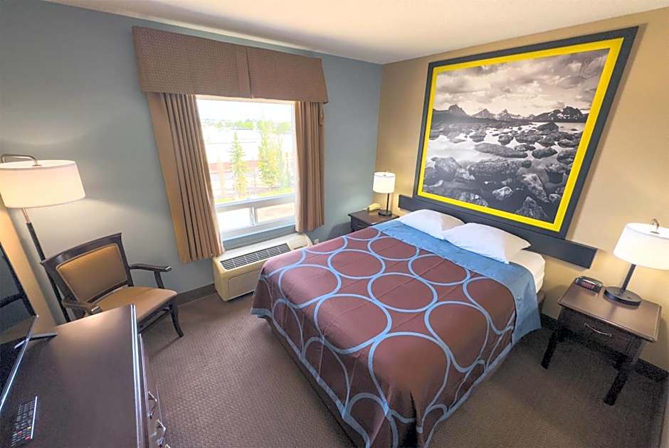 Super 8 by Wyndham Edmonton South