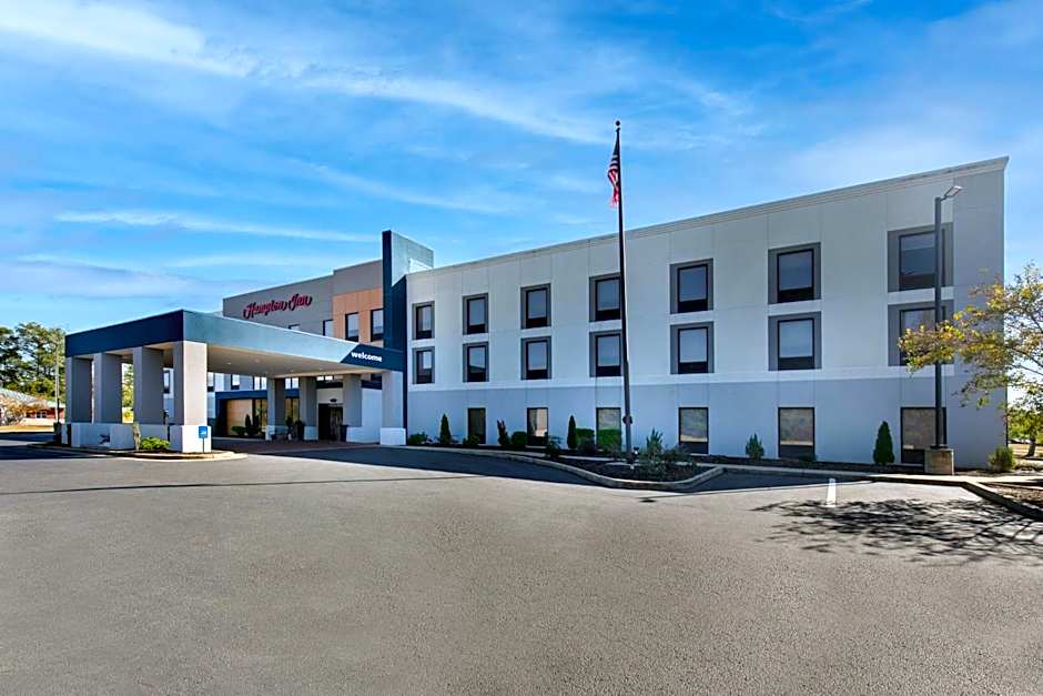 Photo 1 of 30 of Hampton Inn By Hilton Selma, Al