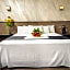 Aspira Hotel & Beach Club