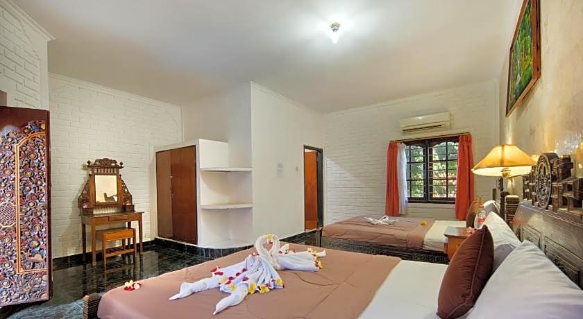 Hotel Lumbung Sari Legian