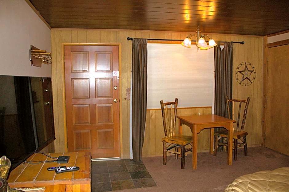 Goldmine Lodge