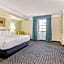 La Quinta Inn & Suites by Wyndham Tampa Bay Pinellas Park Clearw