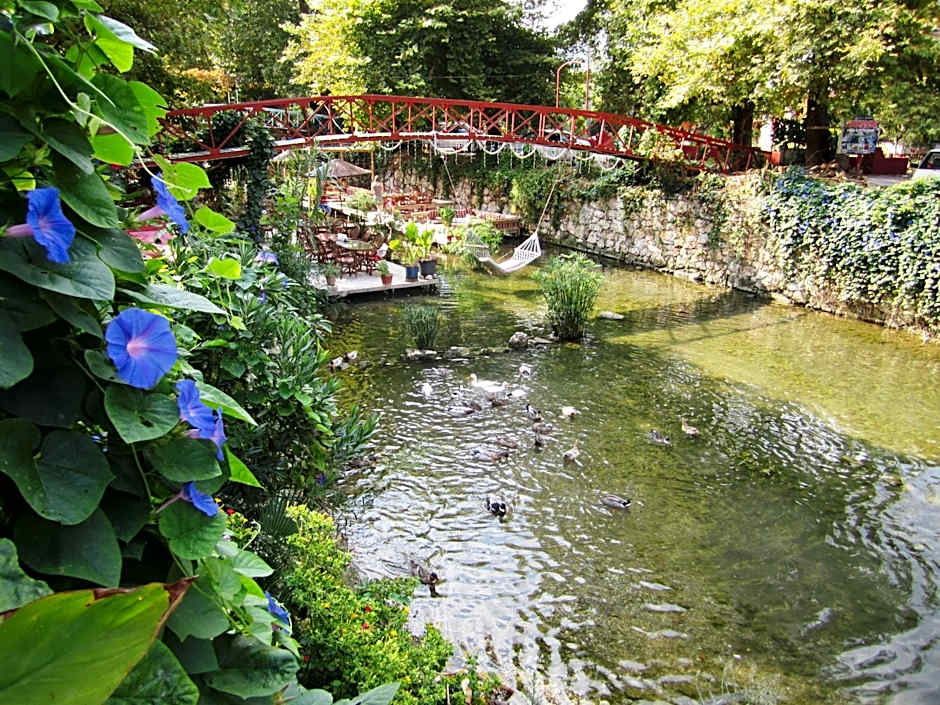 Arikanda River Garden Hotel