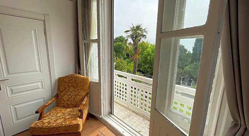 IKIGAI VILLA RIFAT HOTEL