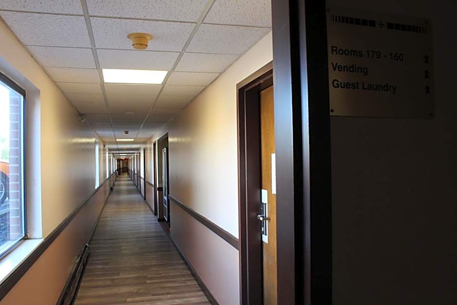 Bellevue Hotel and Suites