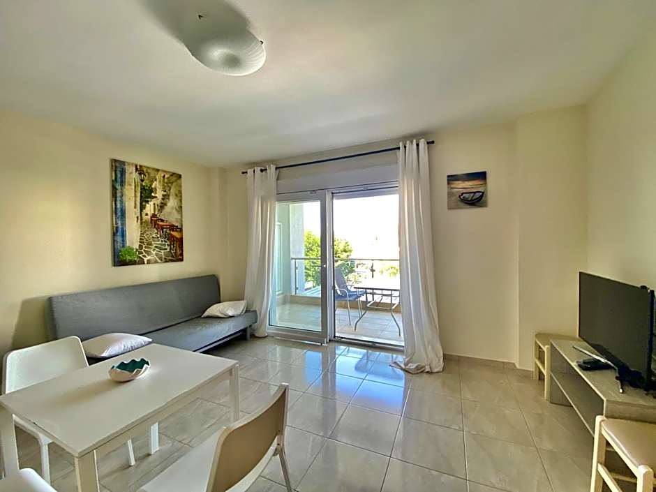 EllinFos Apartments