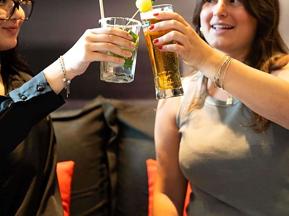 ibis Saint-Denis Stade Ouest