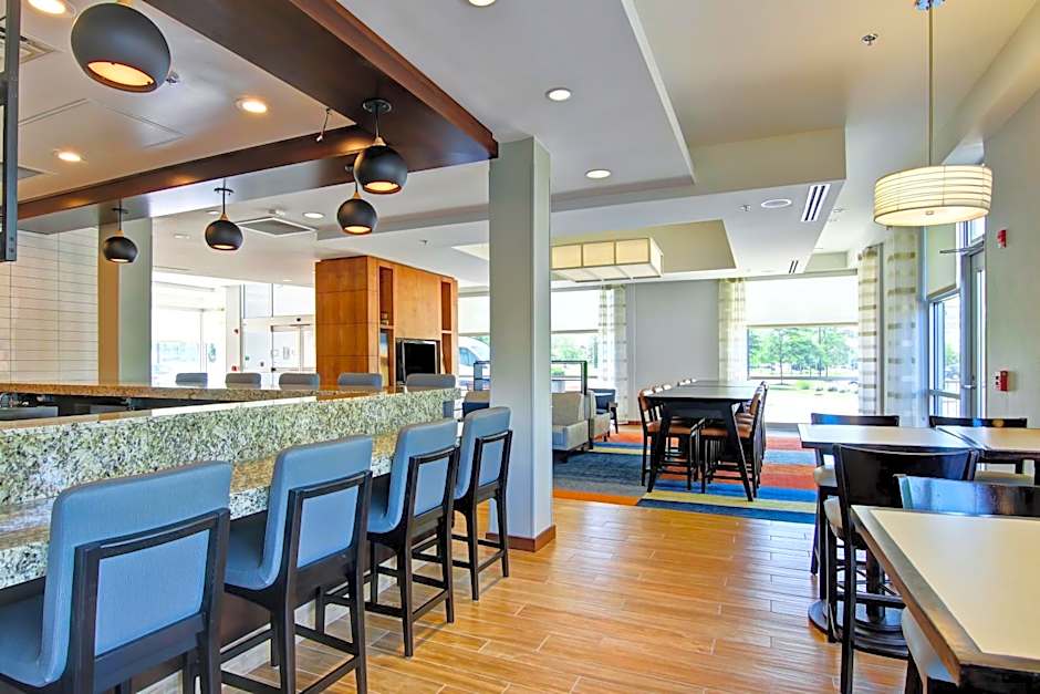 Hyatt House Chicago Warrenville