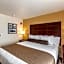 Cobblestone Hotel & Suites Hartford