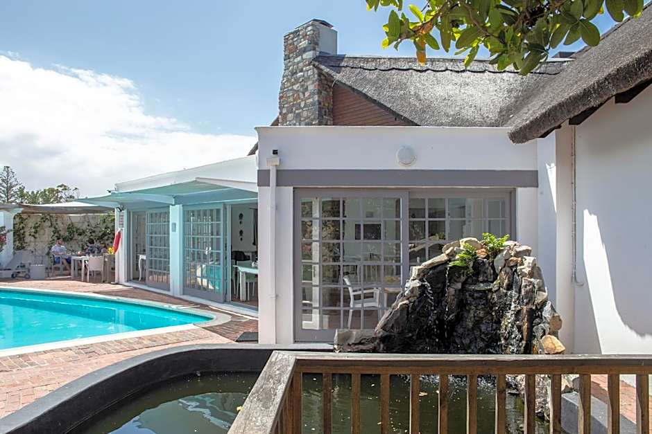 Whale Rock Luxury Lodge