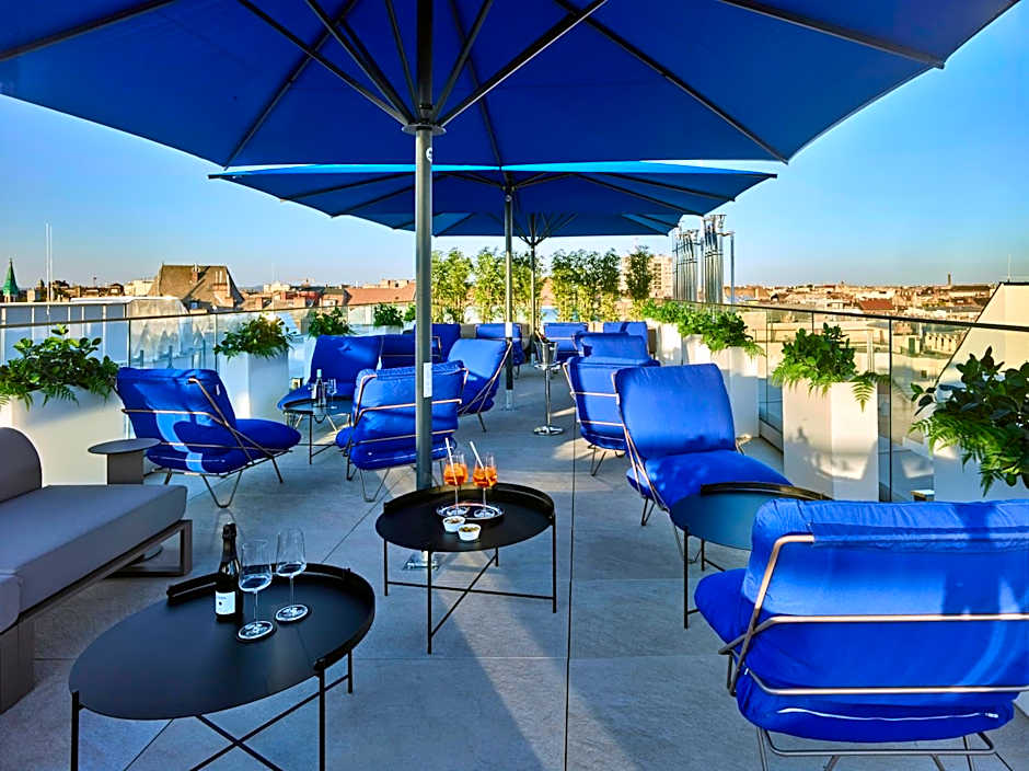 EST Grand Hotel Savoy