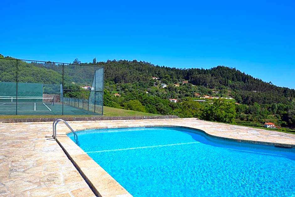 Paço de Calheiros - Turismo de Habitação