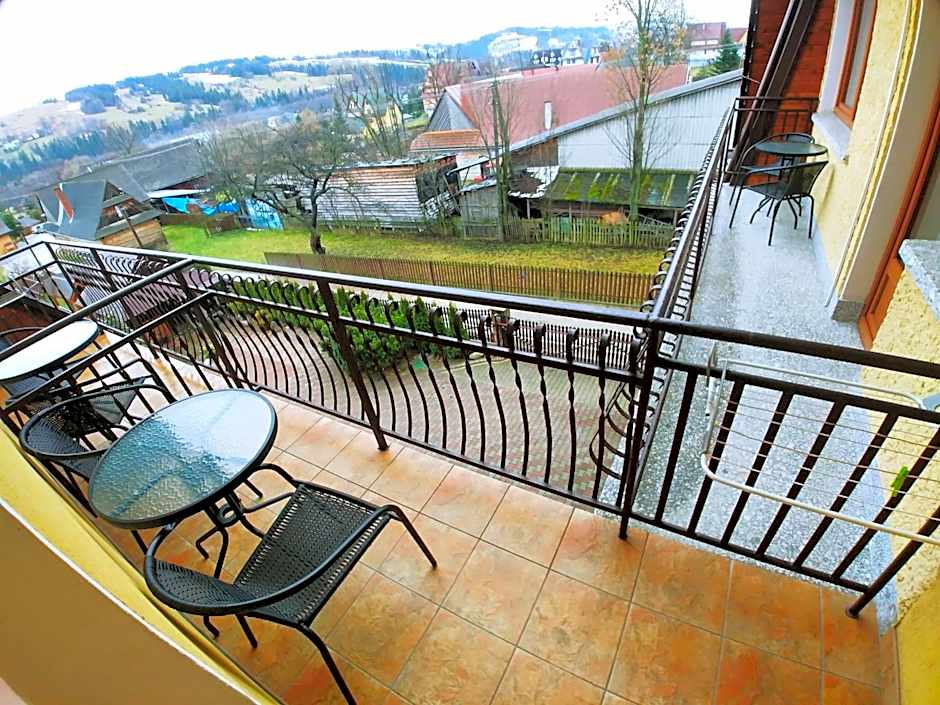 U Hani w pobliżu Gorący Potok i Termy