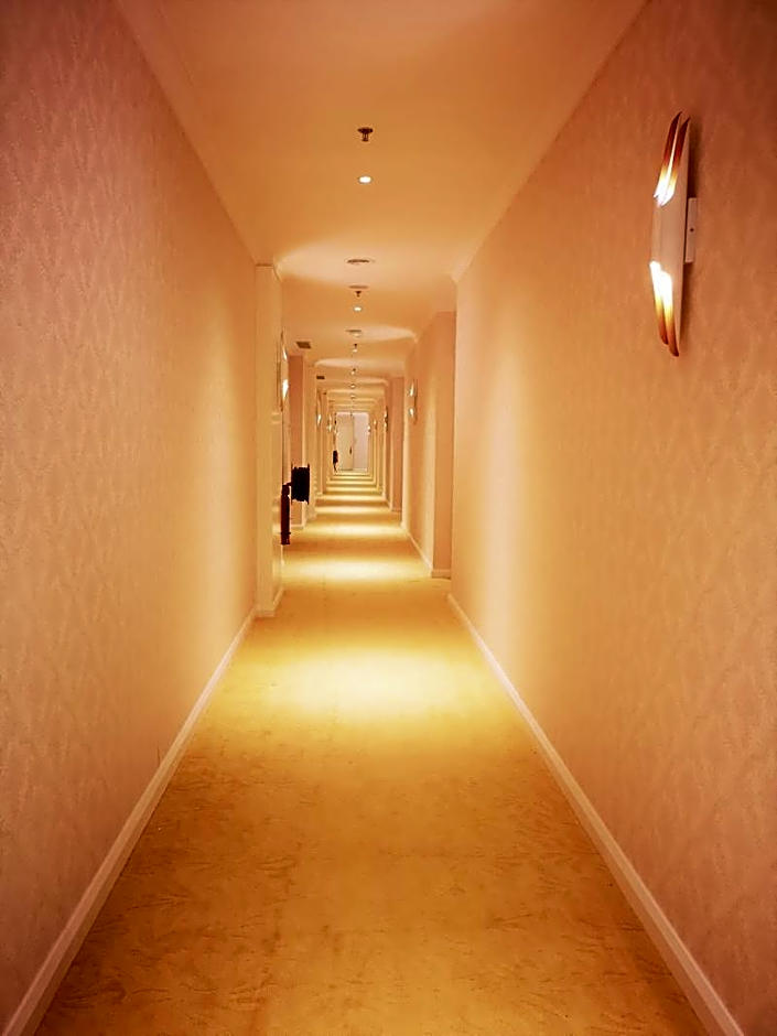 Seeds Hotel Premier Bukit Jalil