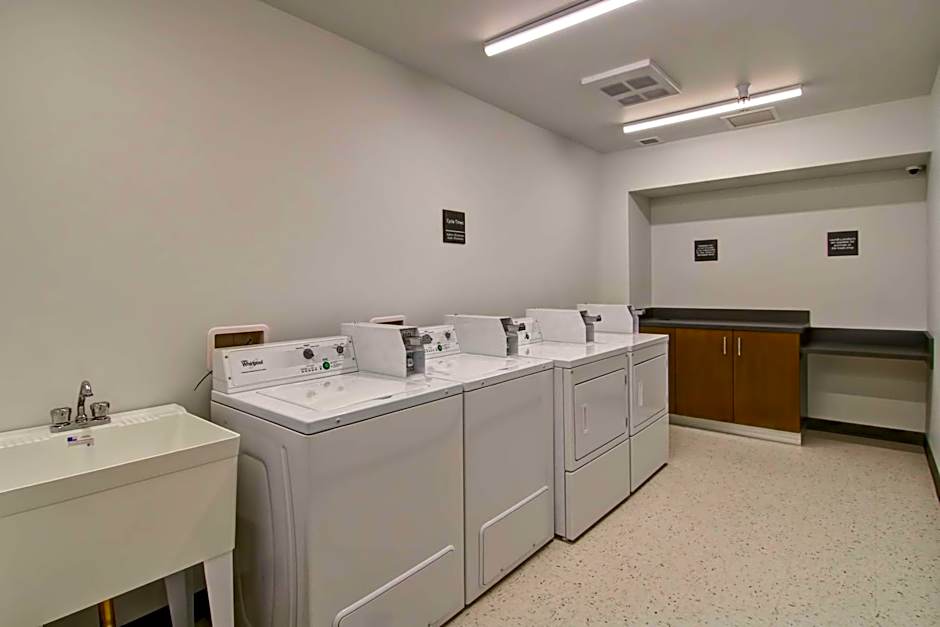 Hampton Inn By Hilton & Suites Grande Prairie, Alberta, Canada