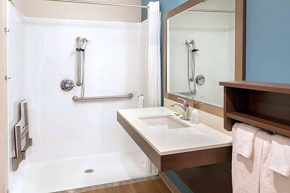 Wood Spring Suites Washington DC East Arena Drive