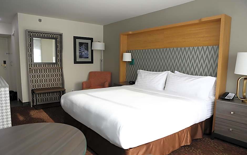 Holiday Inn OHare Area By IHG