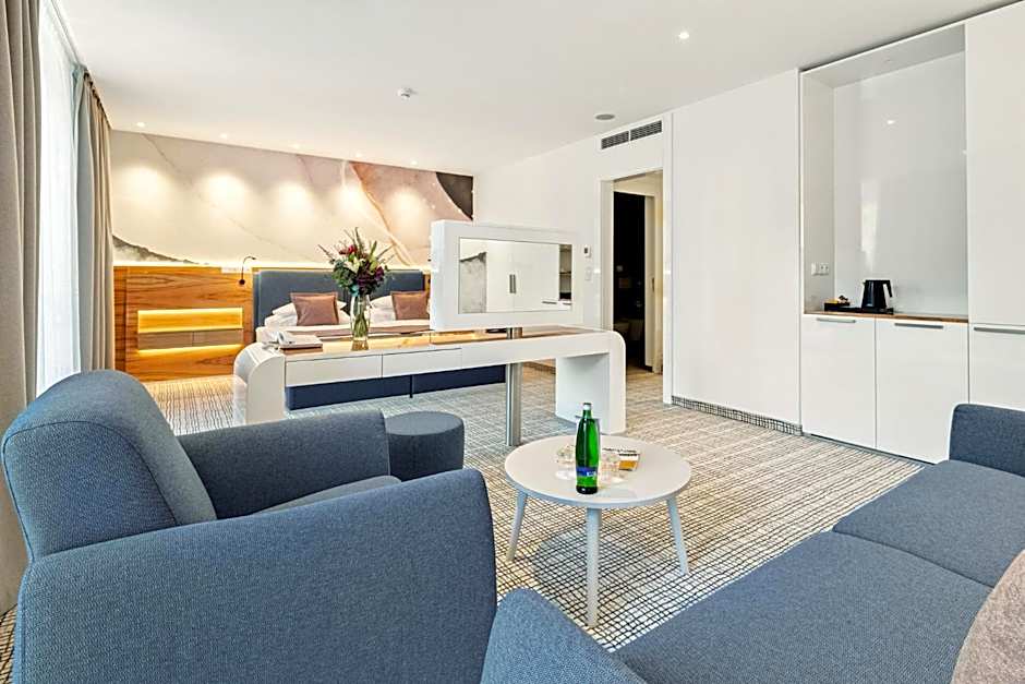 St. Joseph Royal Regent