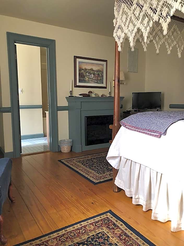 War Hill Inn