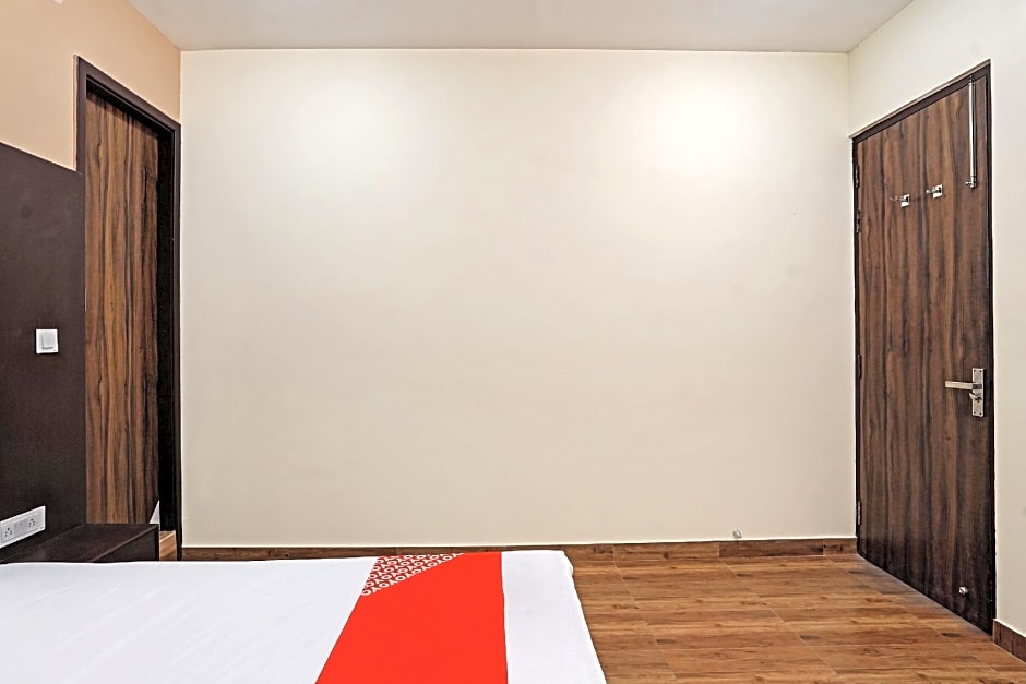 Hotel O Flagship Hotel Lotus Highway Inn