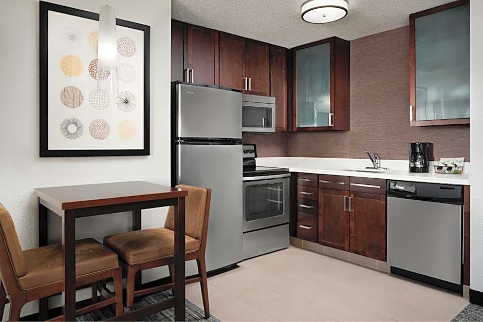 Residence Inn by Marriott Grand Rapids Airport