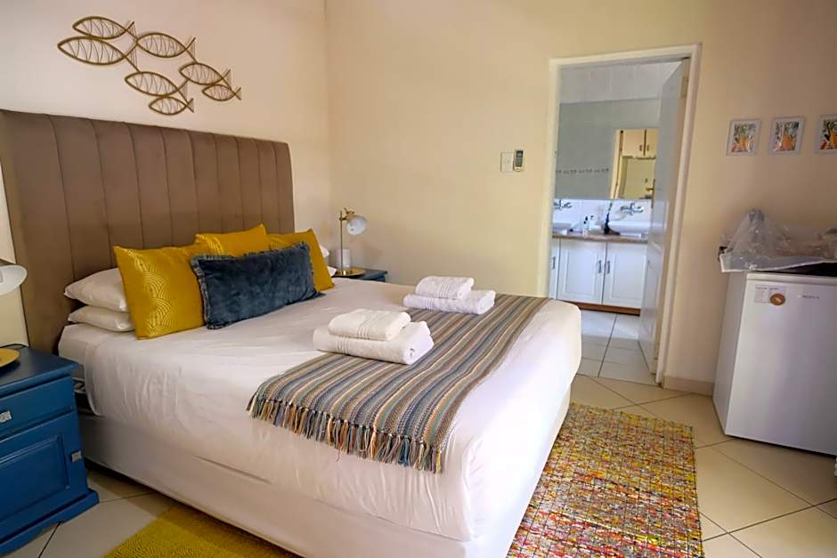 Whalesong Guest House