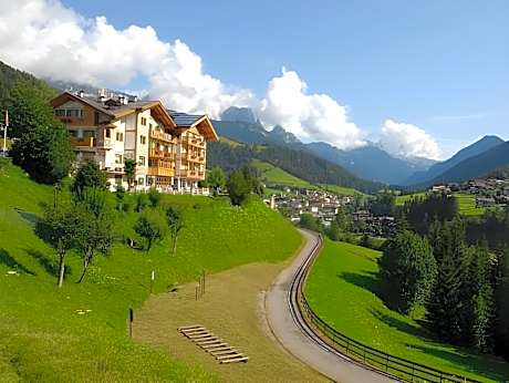 Latemar - Hotel Suites Spa