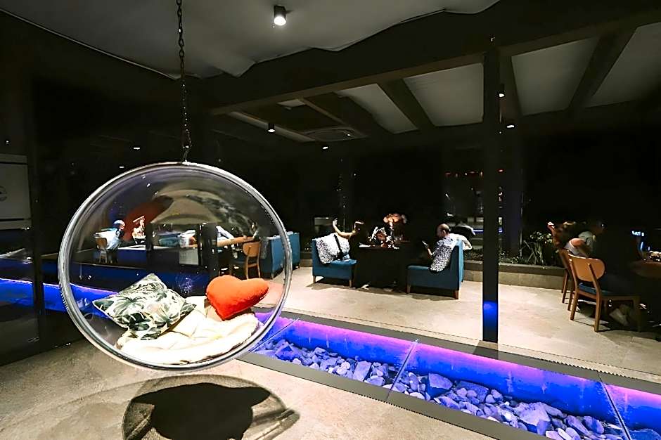 Peerless Villas Hotel