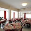 Hotel Seven
