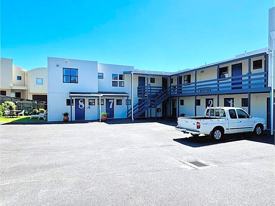 Wrights by the Sea Motel